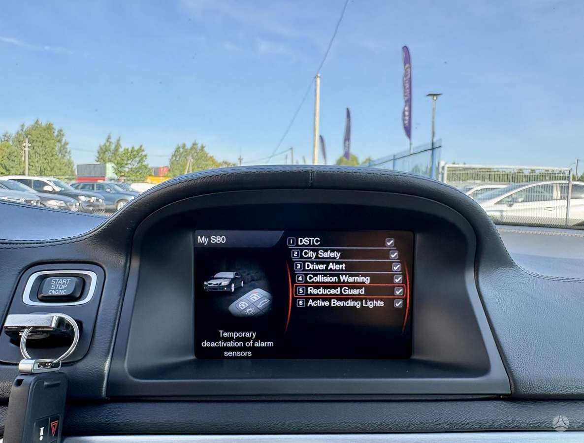 Volvo S80, 2.4 l., Седан