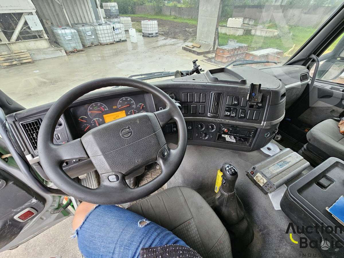 Volvo FM 9, concrete pump