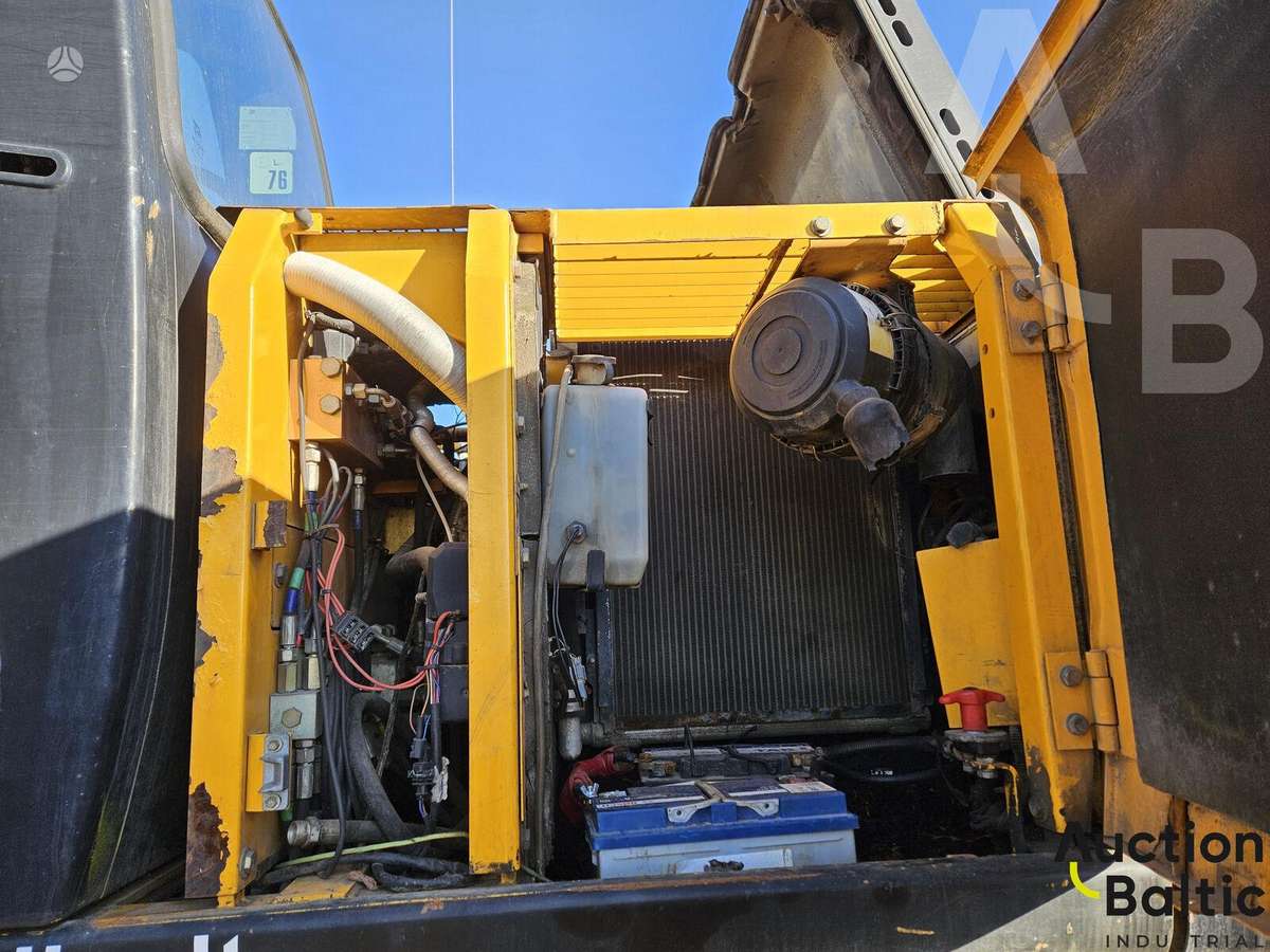 JCB JS 160 W, ekskavatoriai