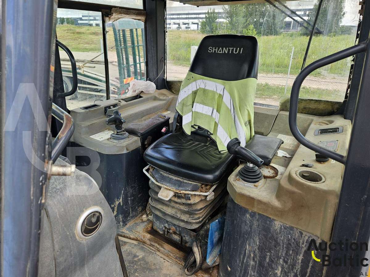 Shantui SD 13YS, бульдозеры