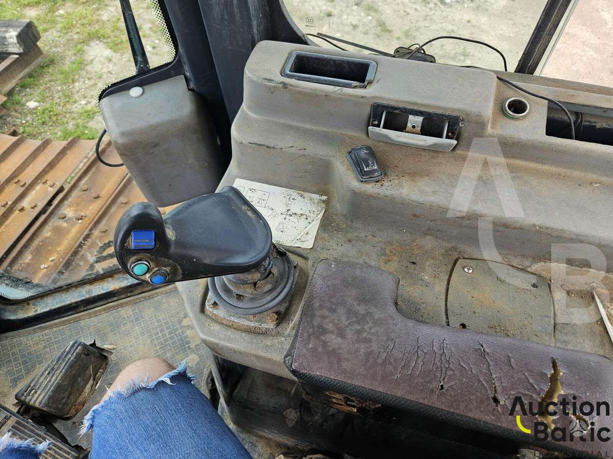 Shantui SD 13YS, бульдозеры