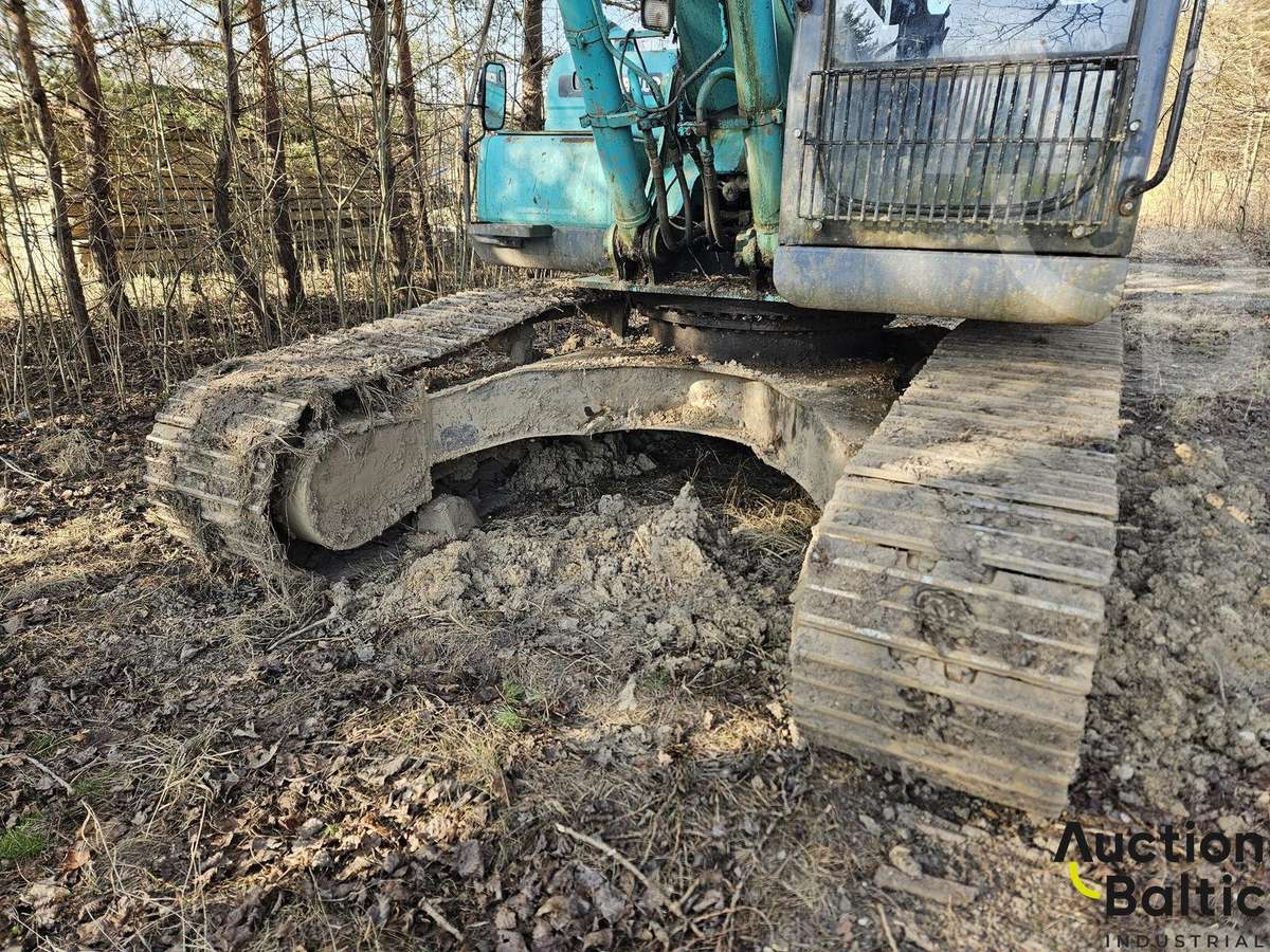 Kobelco SK 210 LC-8, crane