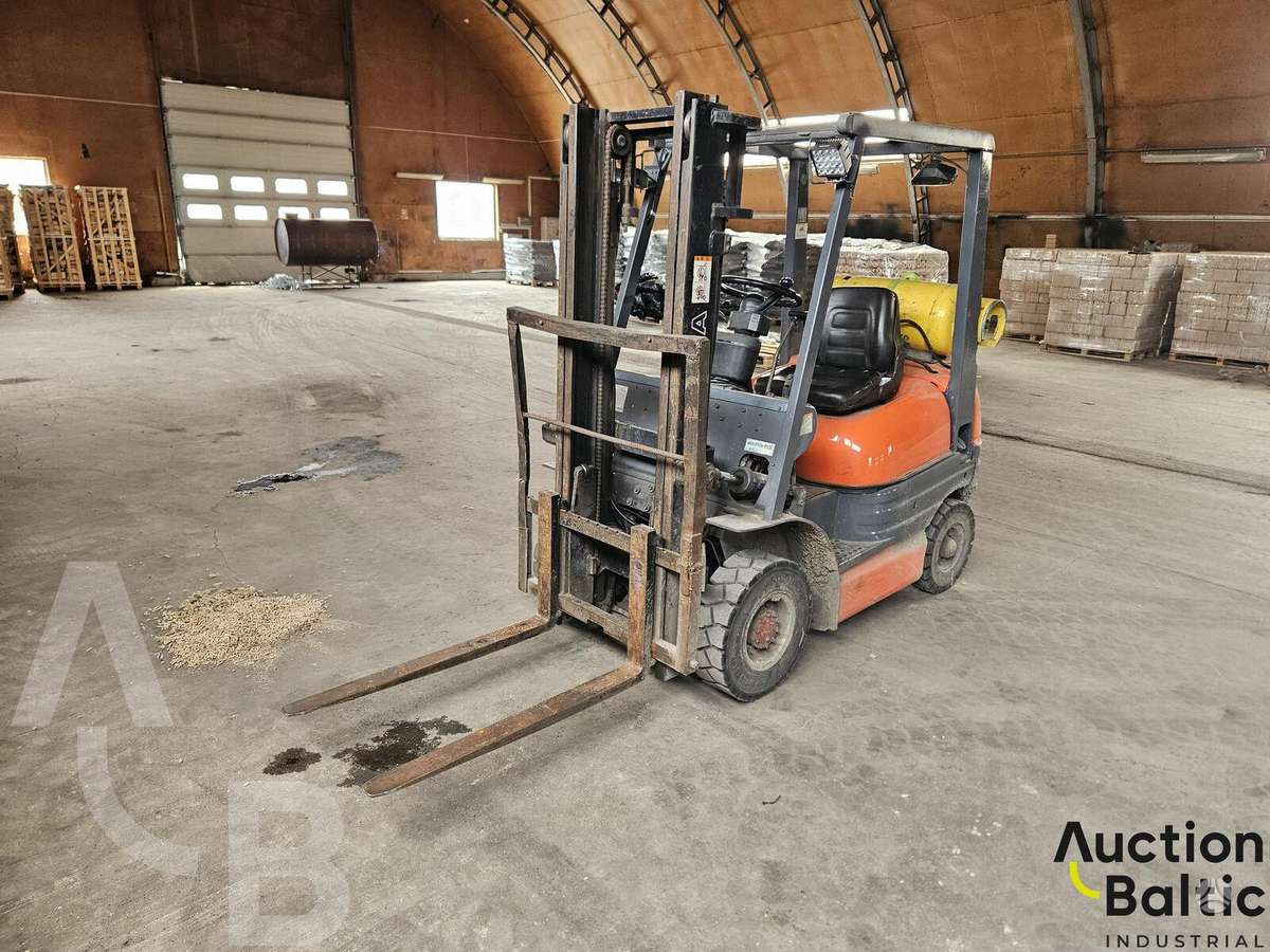 Toyota 02-6FGL15, forklifts