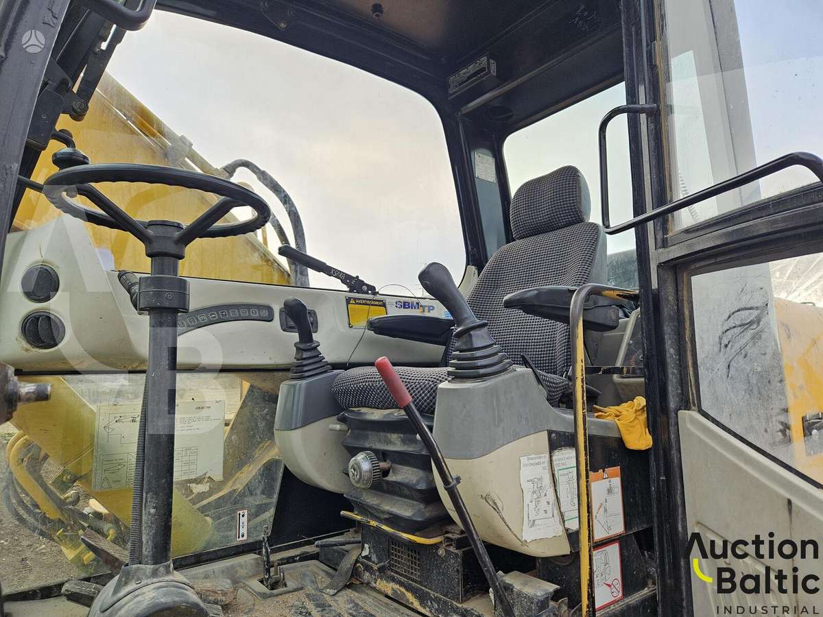 JCB JS 175 W, ekskavatoriai