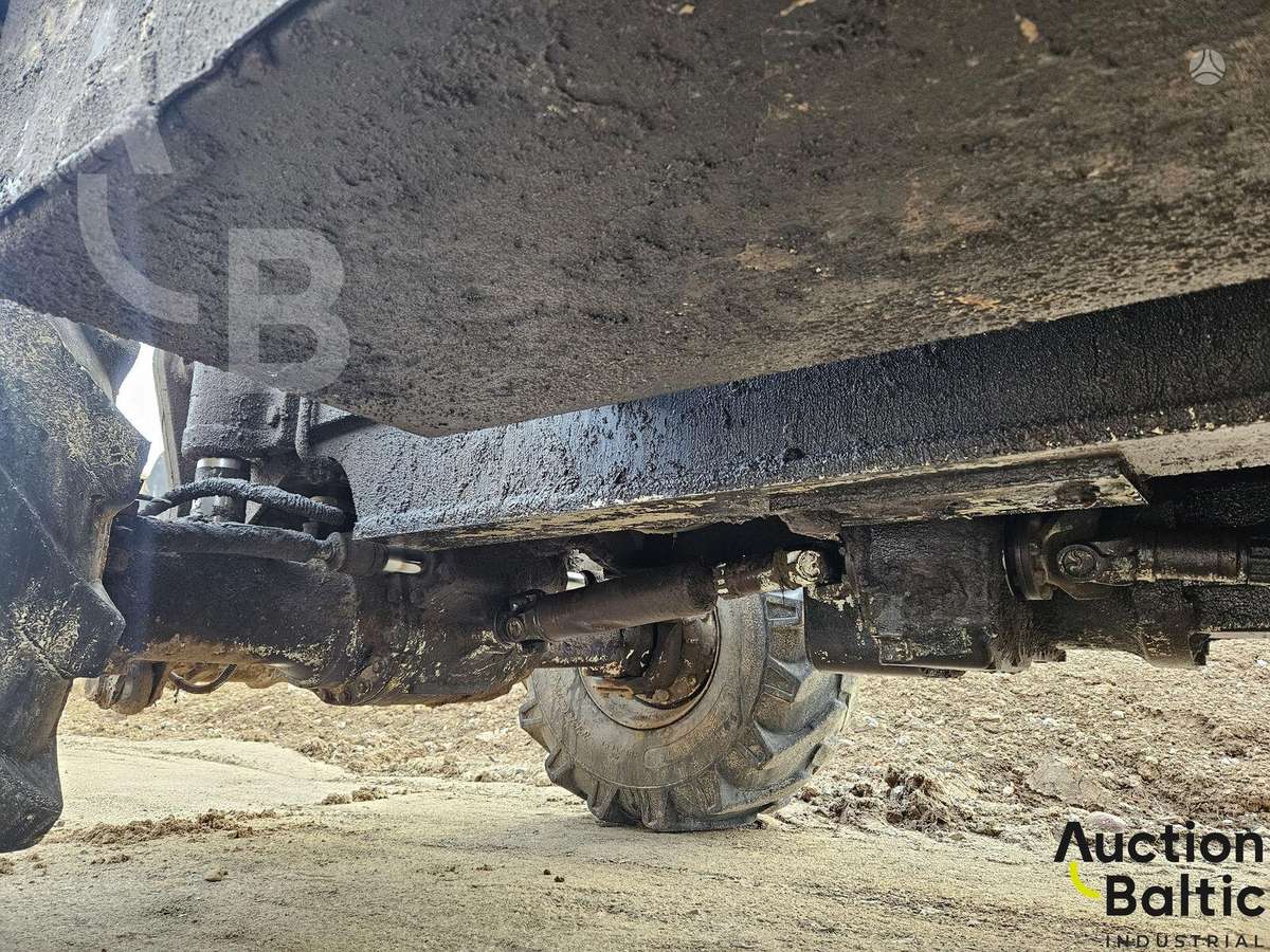 JCB JS 175 W, ekskavatoriai