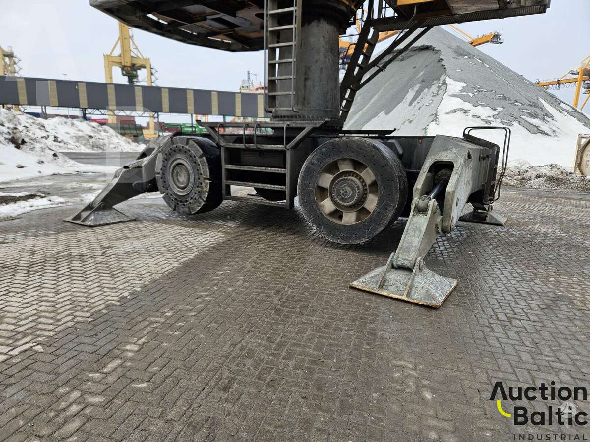 Liebherr A 944 C HD Litronic, экскаваторы