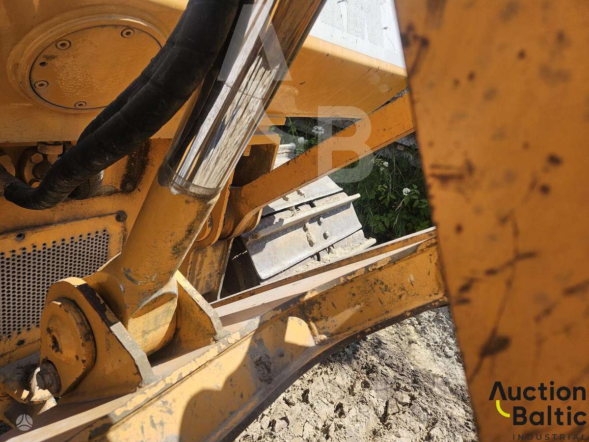 Liebherr PR 712 BM, бульдозеры