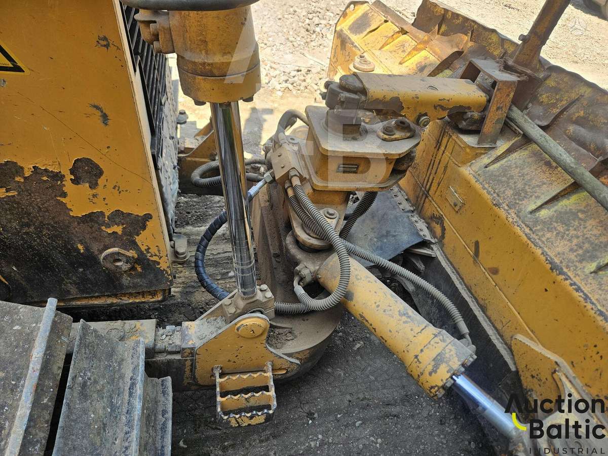 Liebherr PR 712 BM, бульдозеры