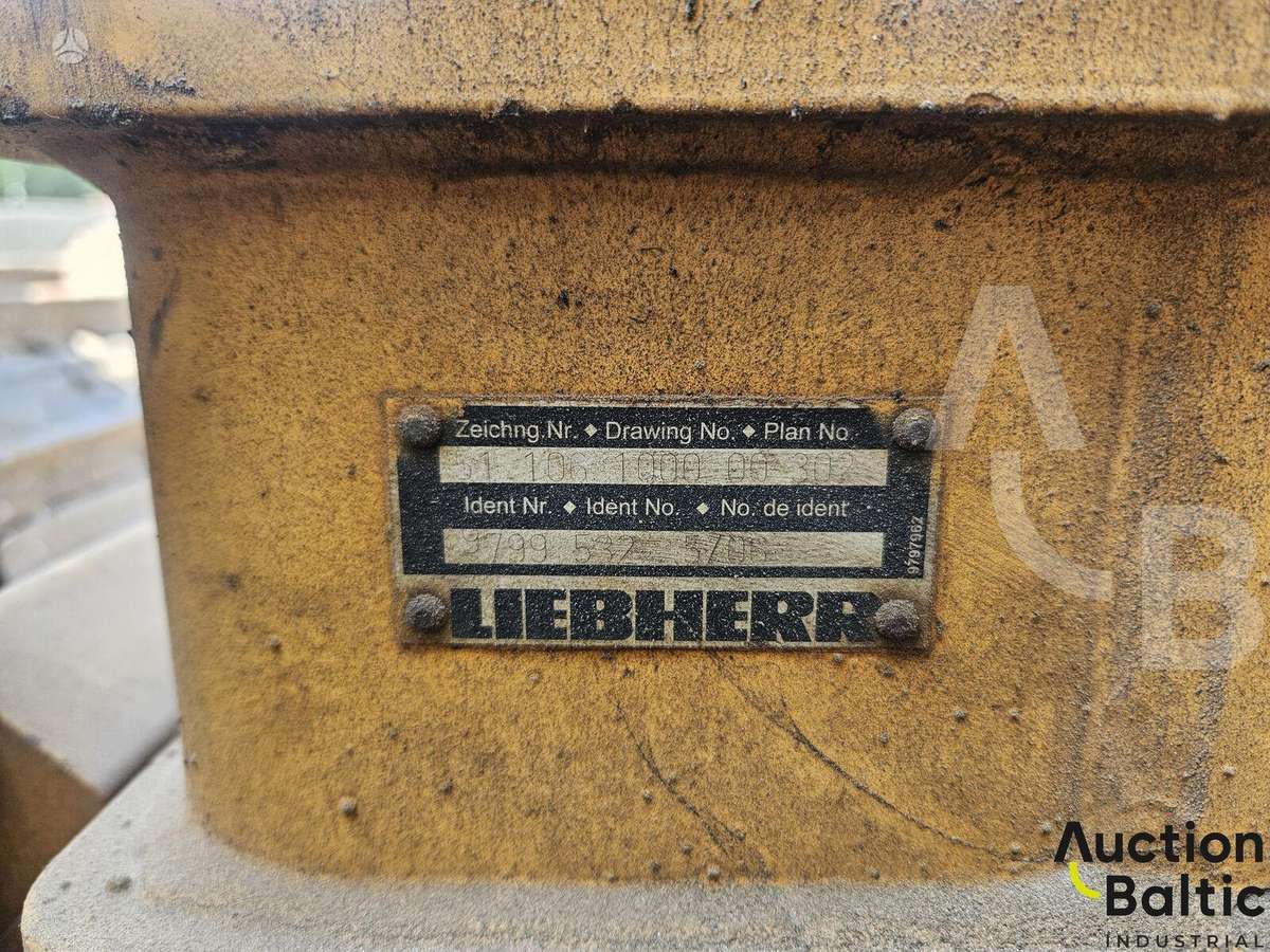 Liebherr PR 712 BM, бульдозеры