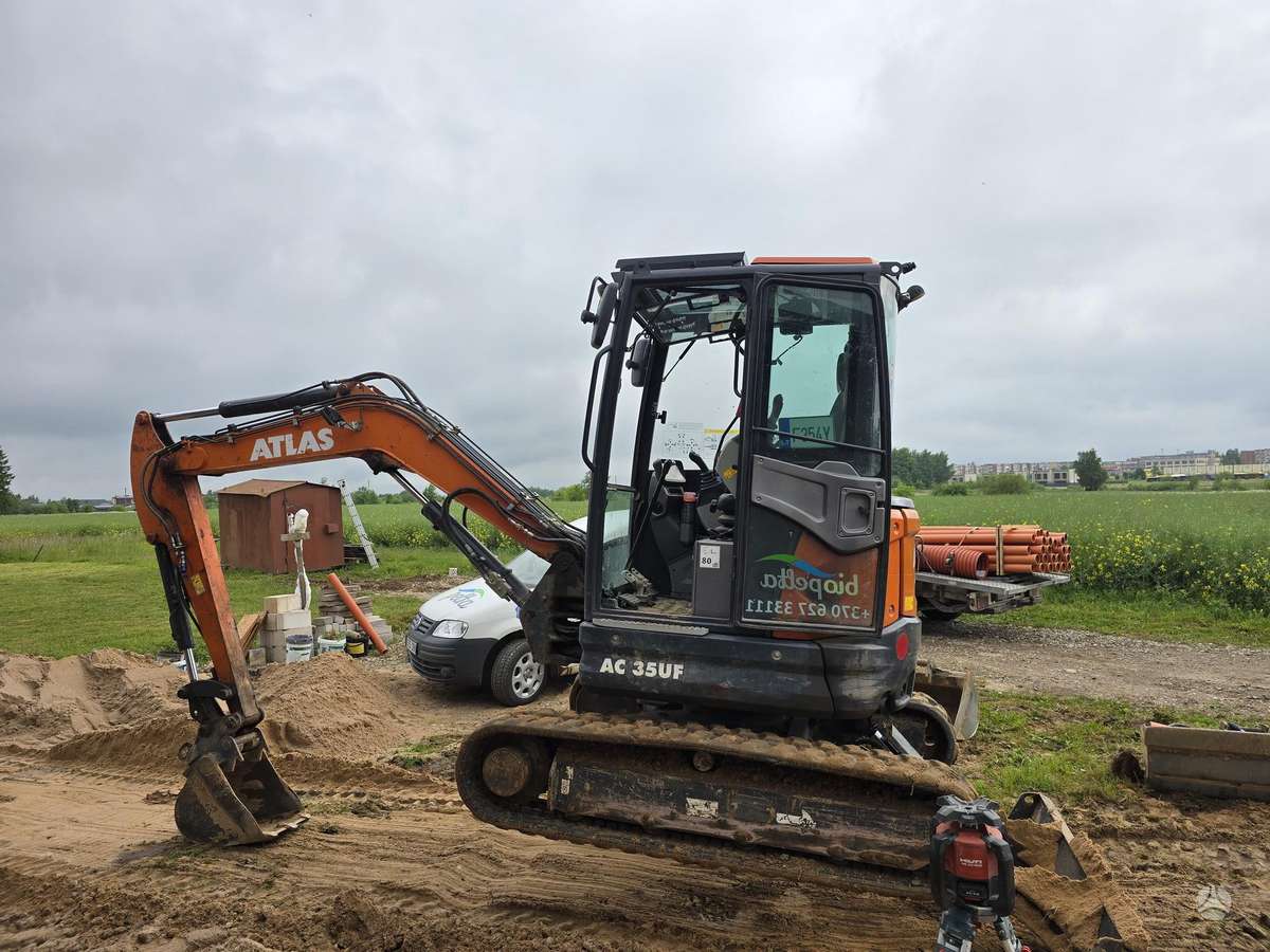 AVANT 755, mini loaders