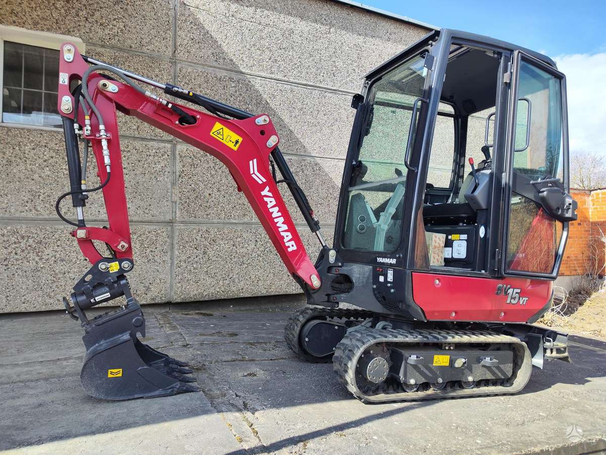AVANT 755, mini loaders