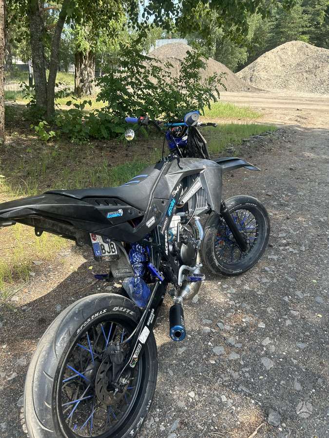 Derbi Senda 49cc, supermoto