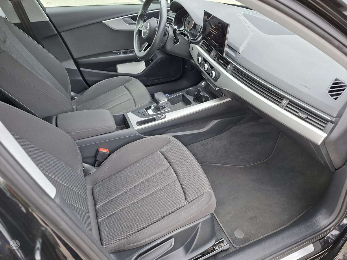 Audi A4, 2.0 l., Универсал