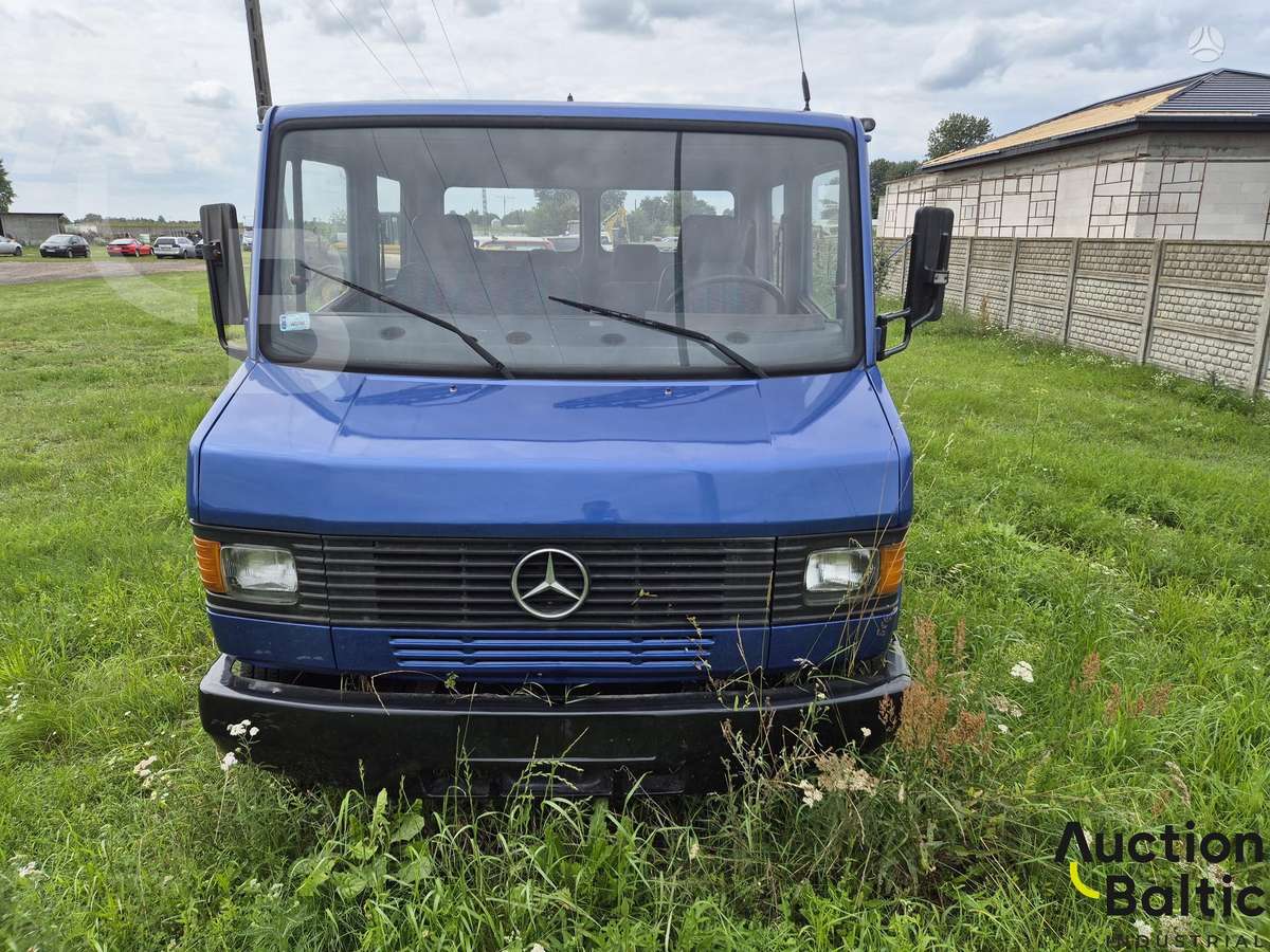 Mercedes-Benz 609 D, dropside trucks