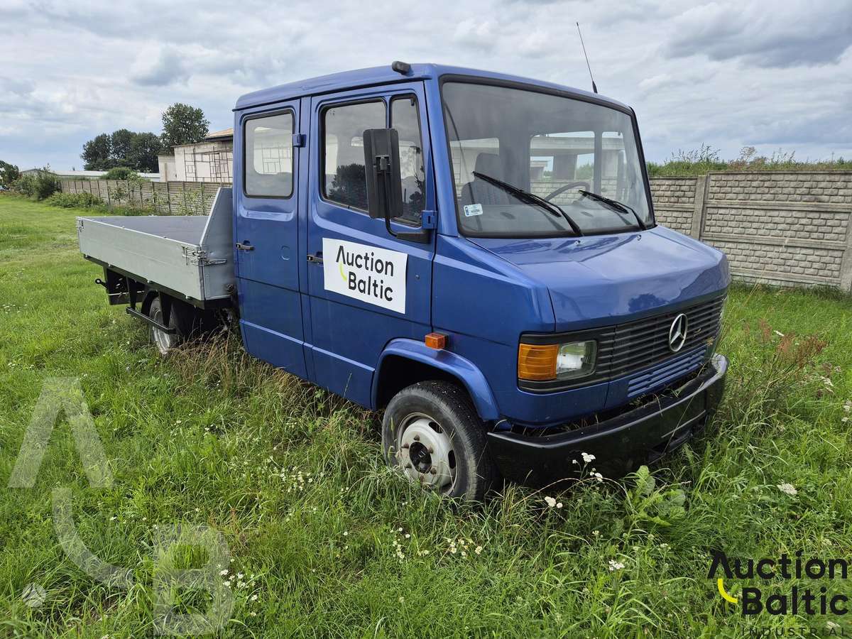 Mercedes-Benz 609 D, dropside trucks