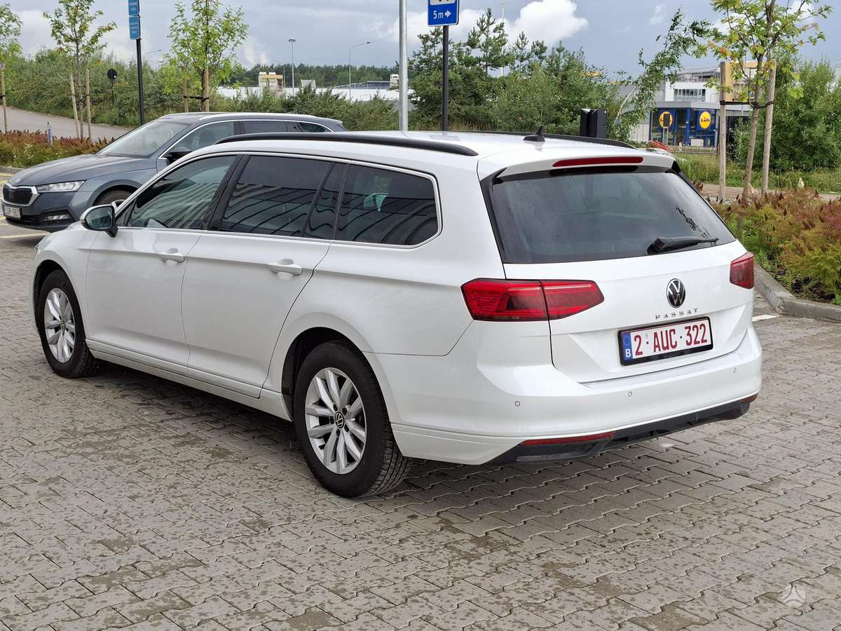 Volkswagen Passat - 7