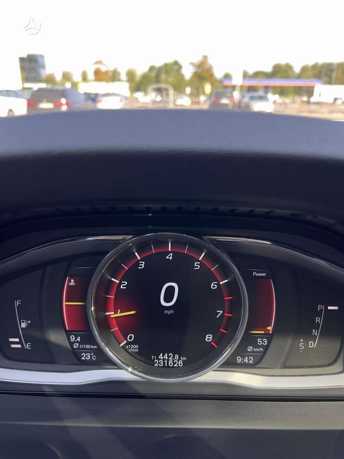 Volvo S60, 2.0 l., Седан