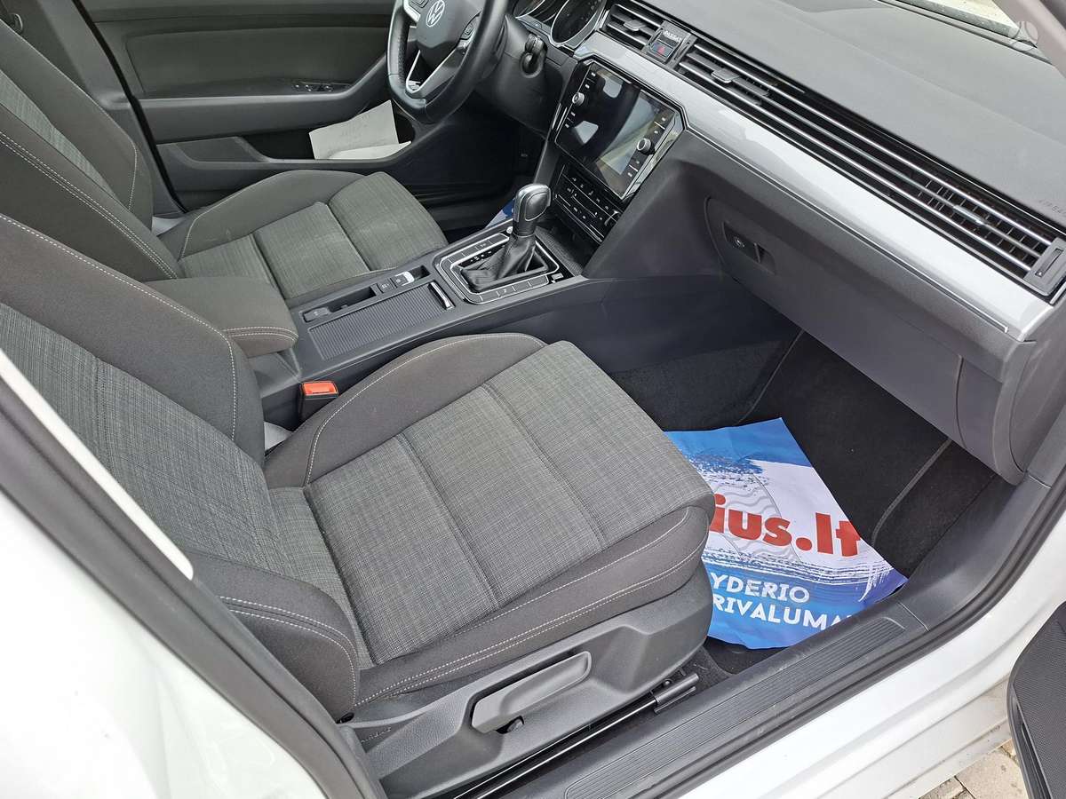 Volkswagen Passat - 9
