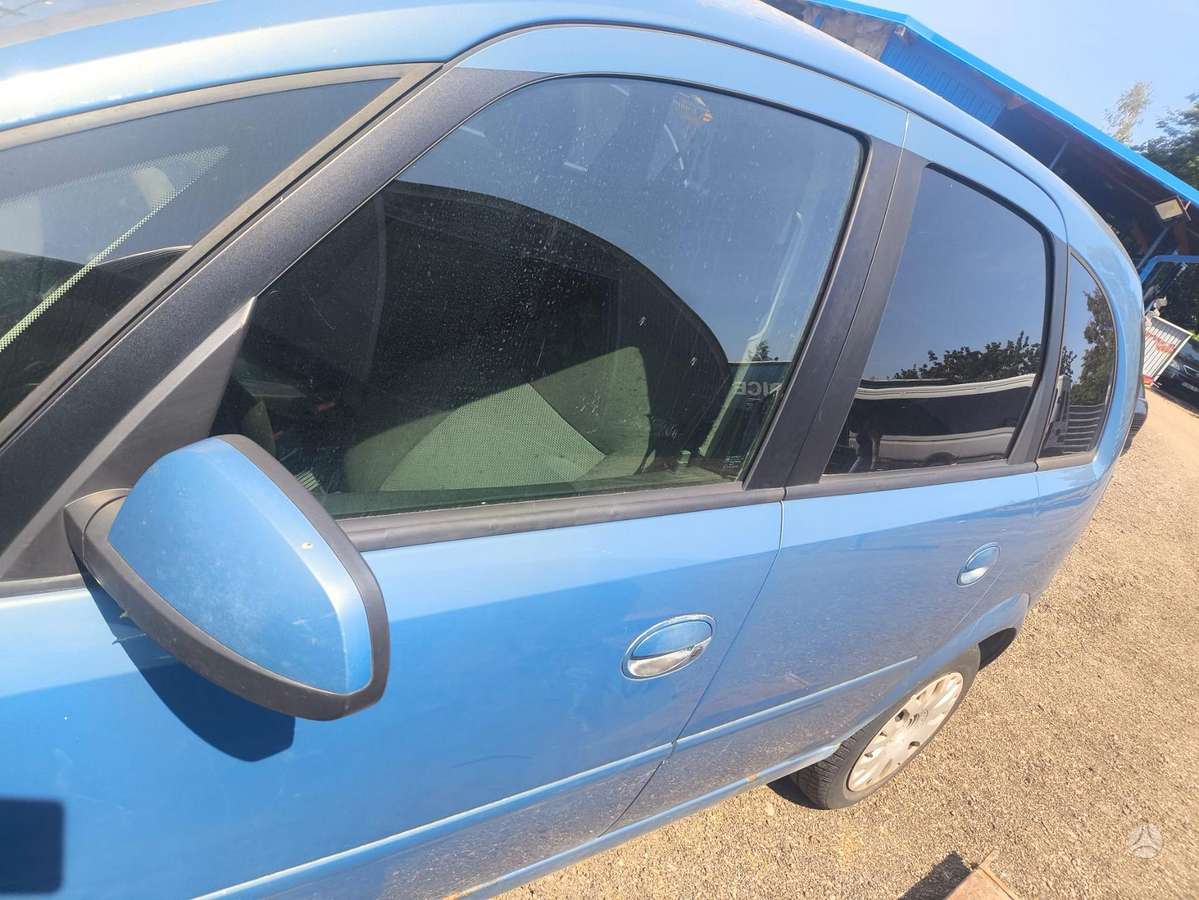 Opel Meriva dalimis