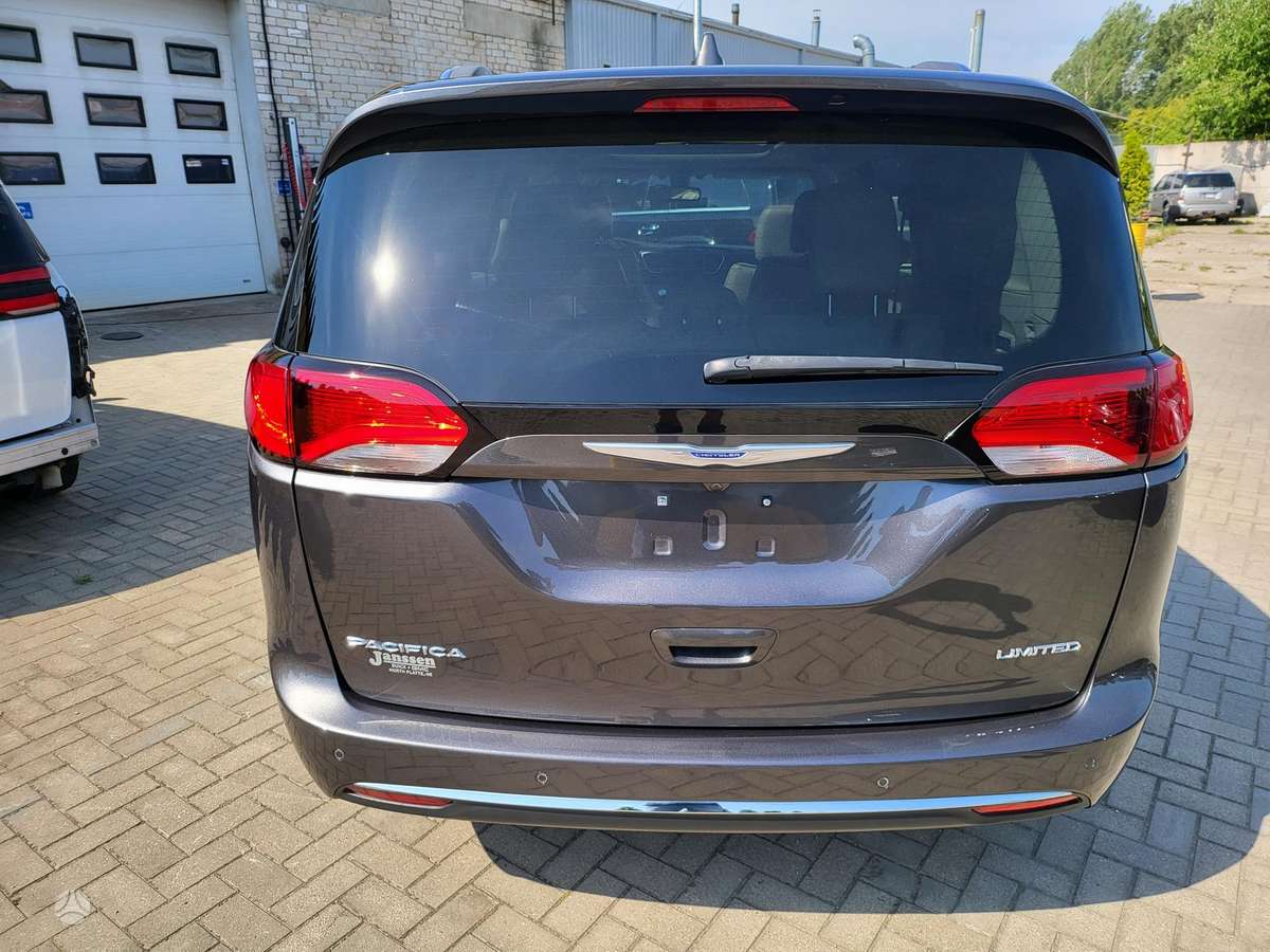 Chrysler Pacifica, 3.6 l., Универсал