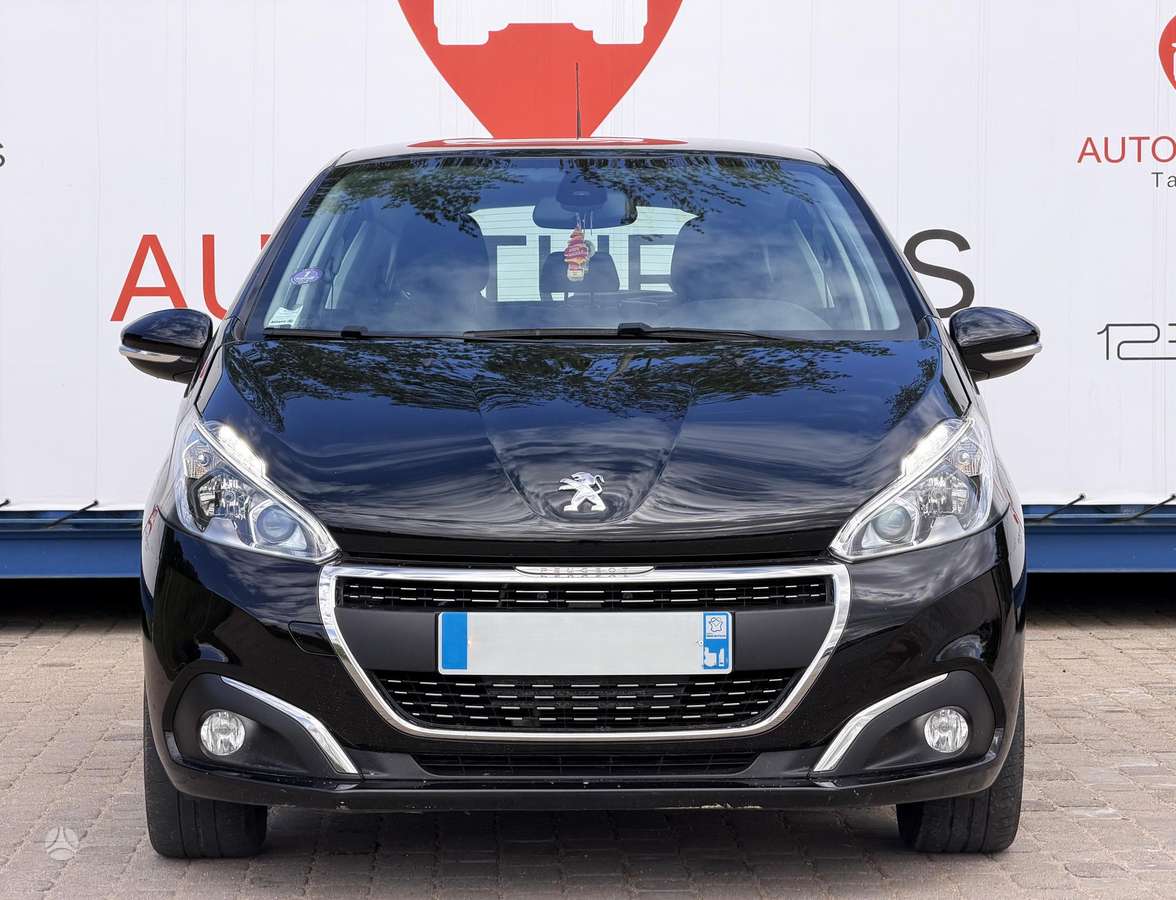 Peugeot 208 - 3
