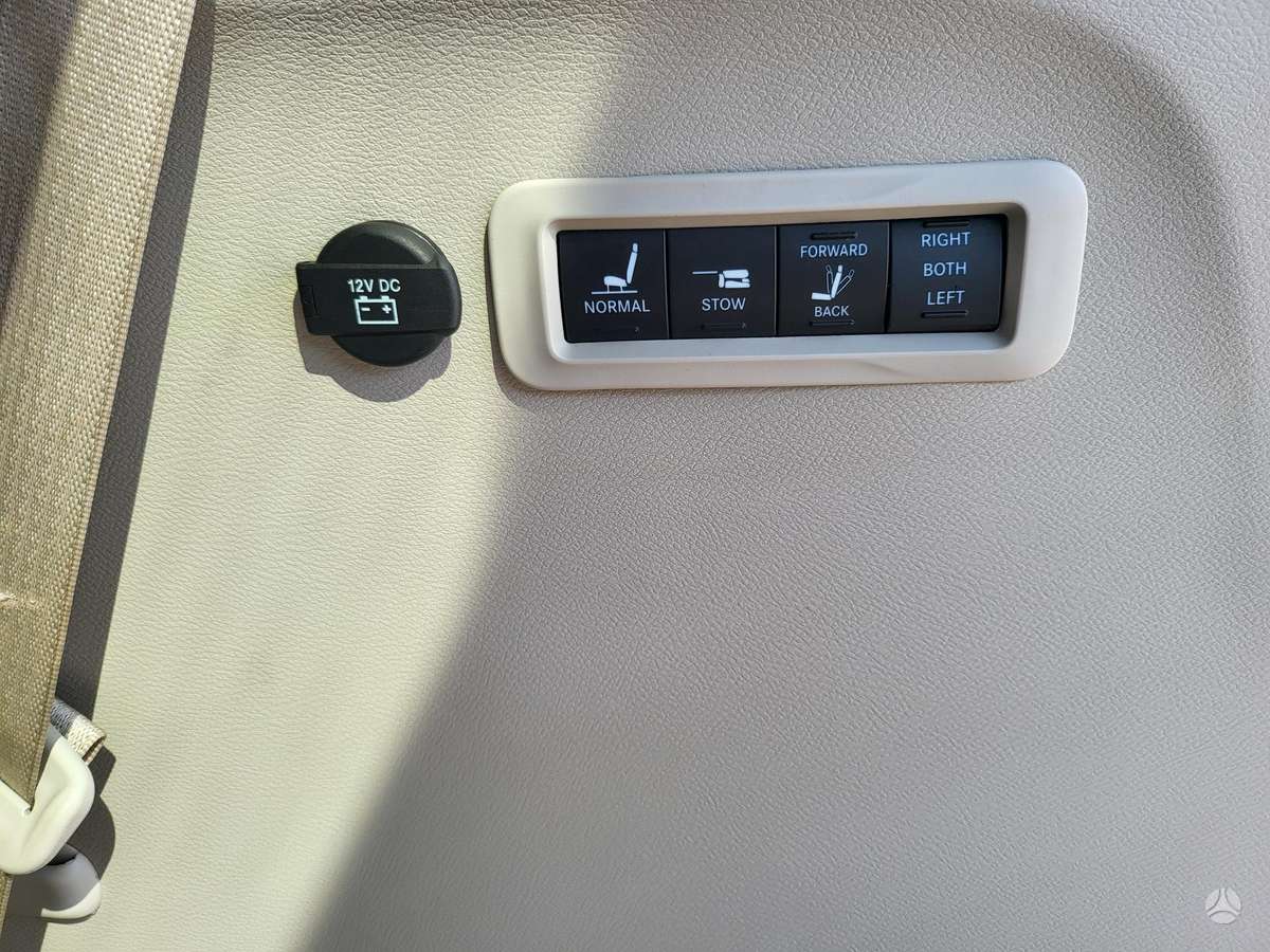 Chrysler Pacifica, 3.6 l., universalas