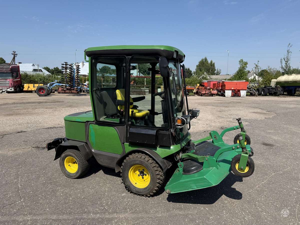 John Deere 1445, sodo technika