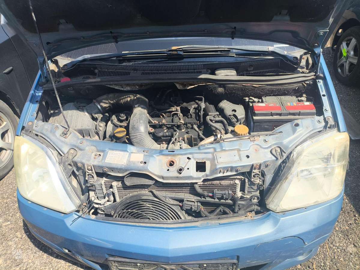 Opel Meriva по частям