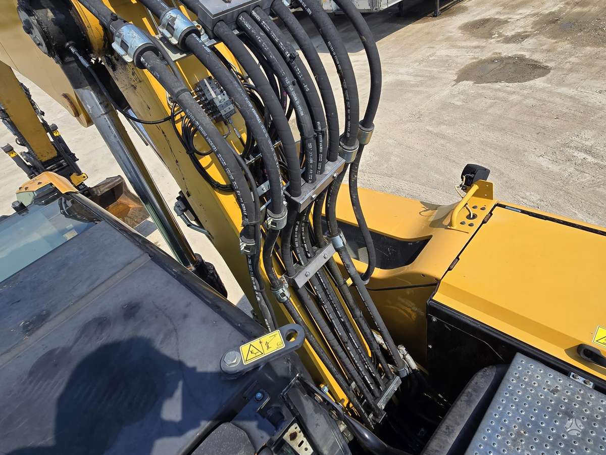 Caterpillar CAT314F, excavator