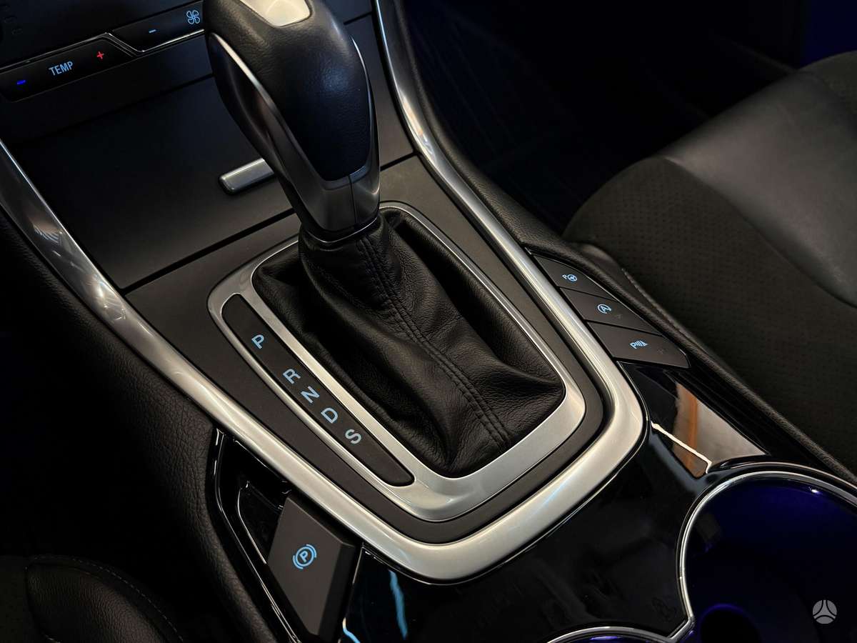 Ford Edge, 2.0 l., Внедорожник / Кроссовер