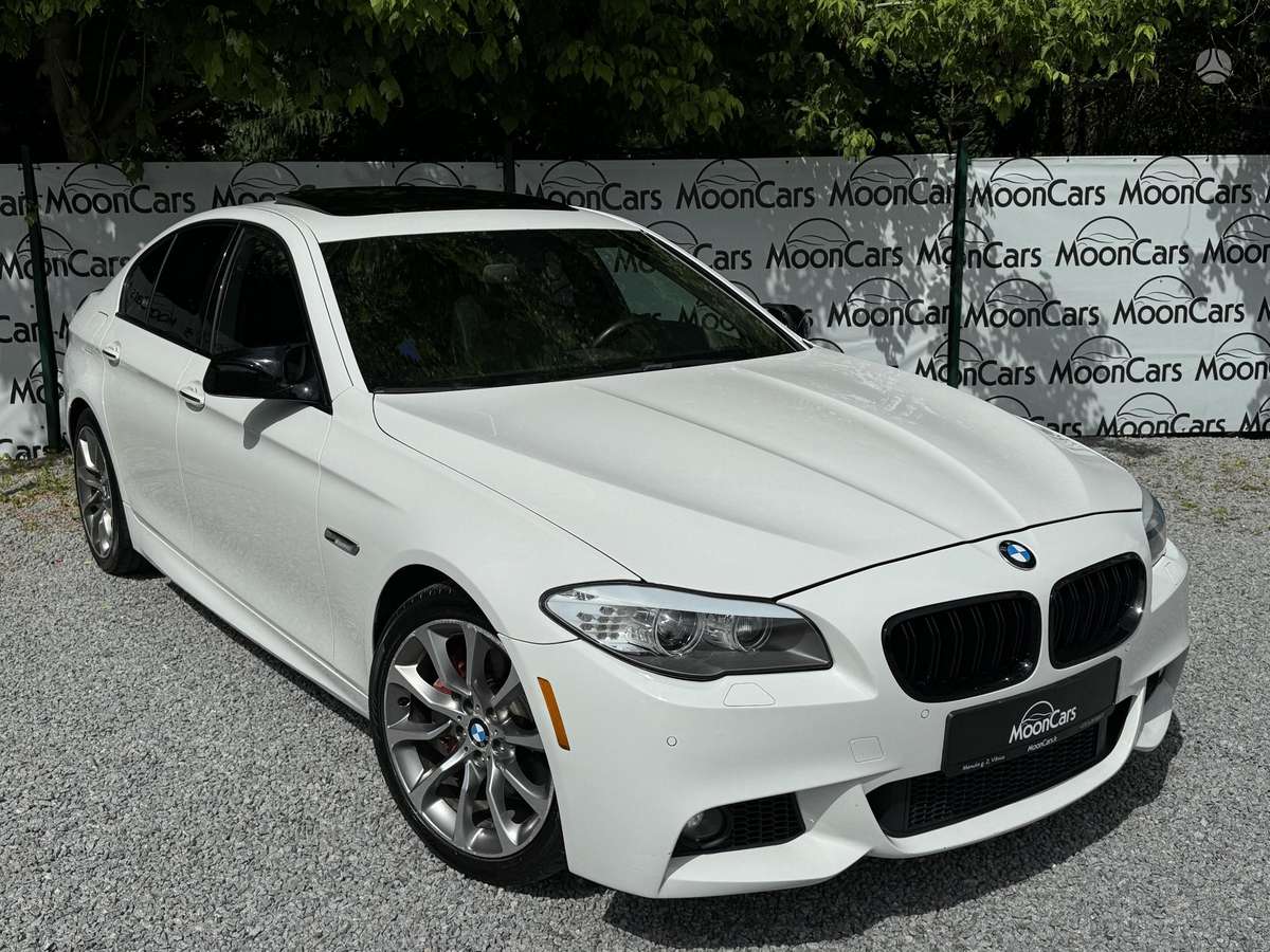 BMW 550, 4.4 l., Седан