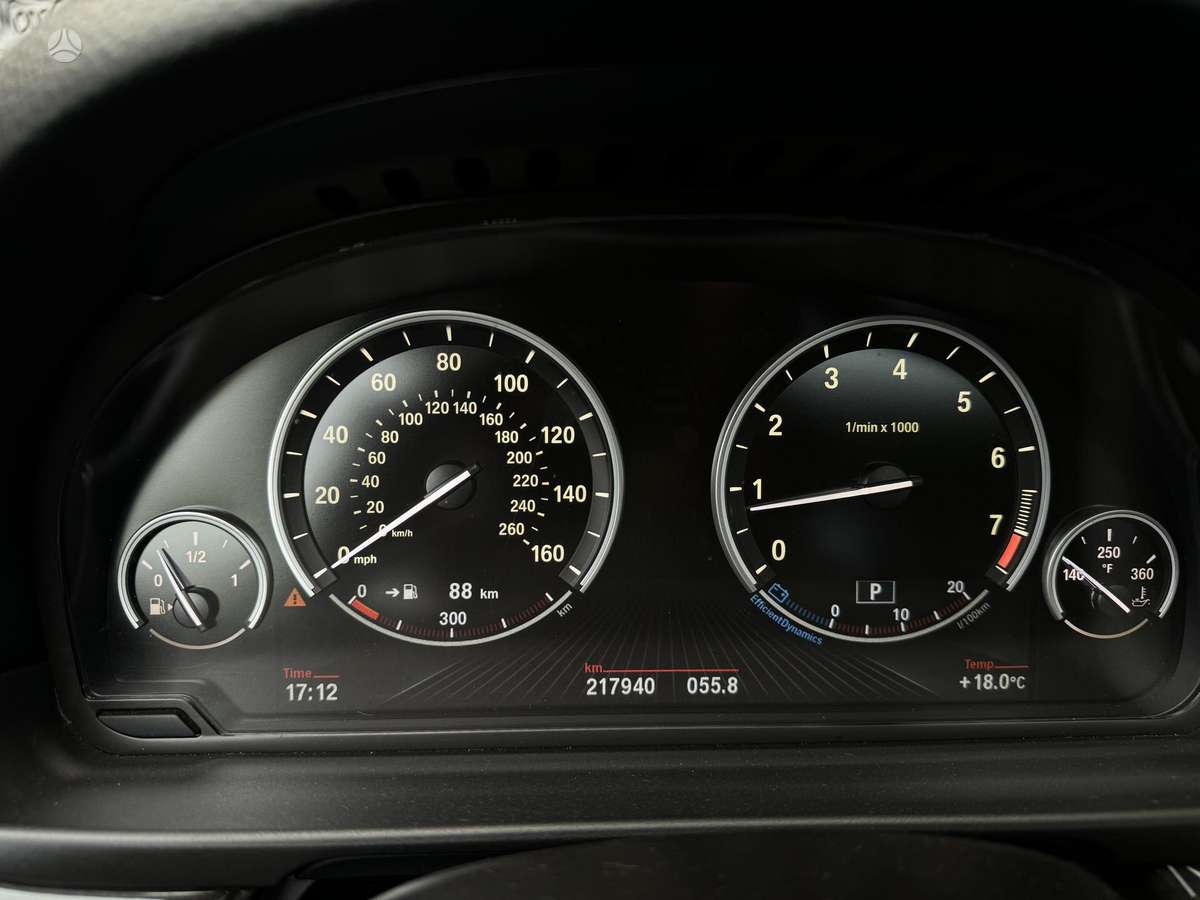 BMW 550, 4.4 l., Седан