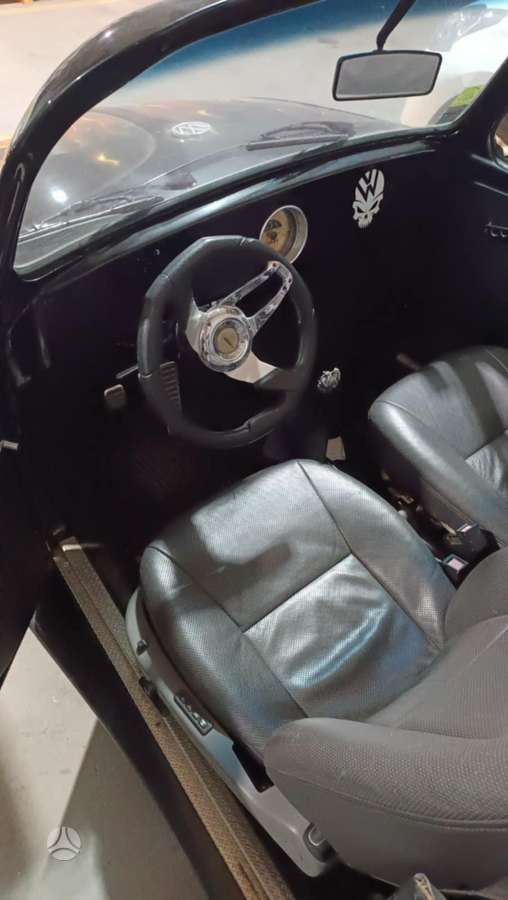 Volkswagen Beetle - 4