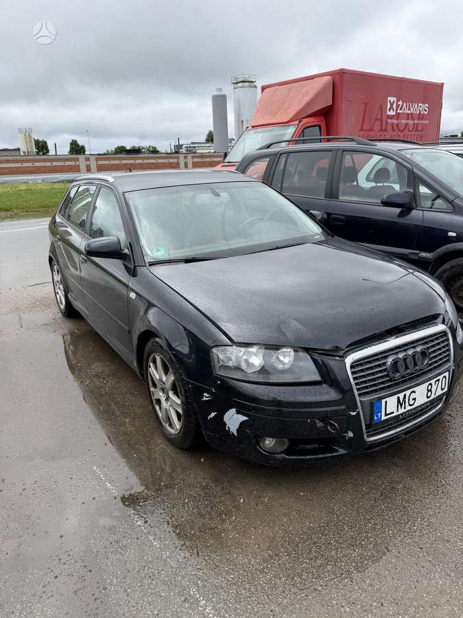 Audi A3, 1.8 l., hatchback