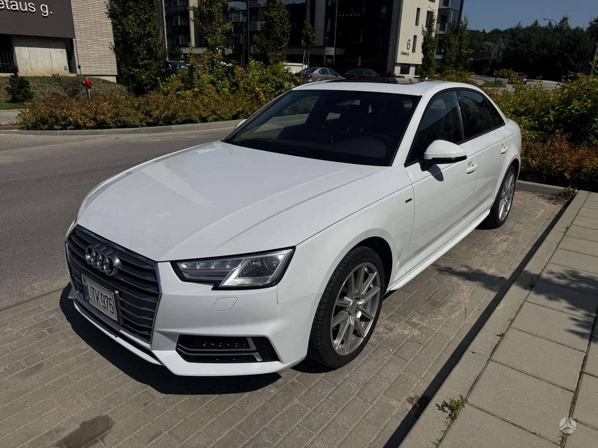 Audi A4, 2.0 l., Седан