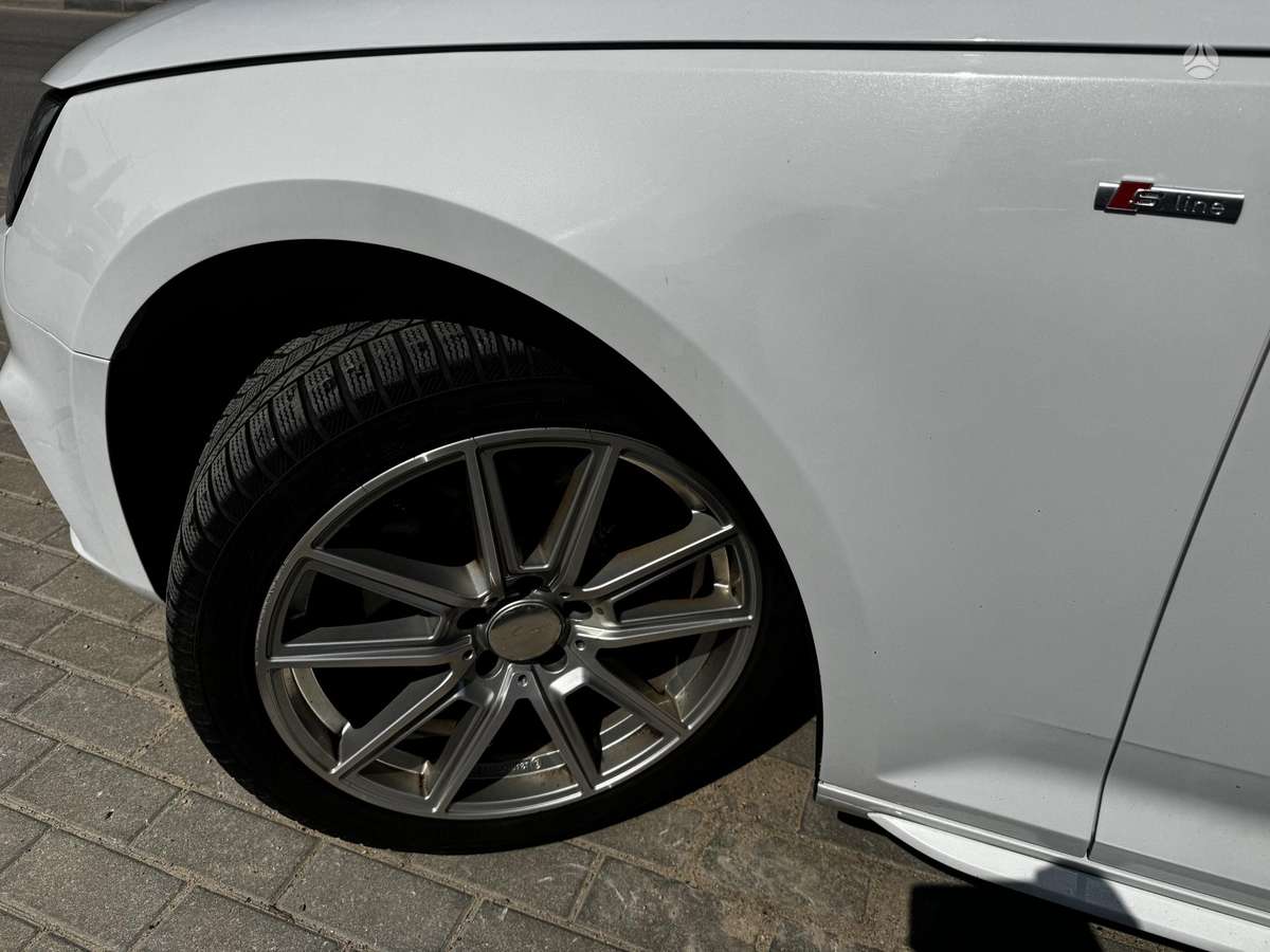 Audi A4, 2.0 l., Седан