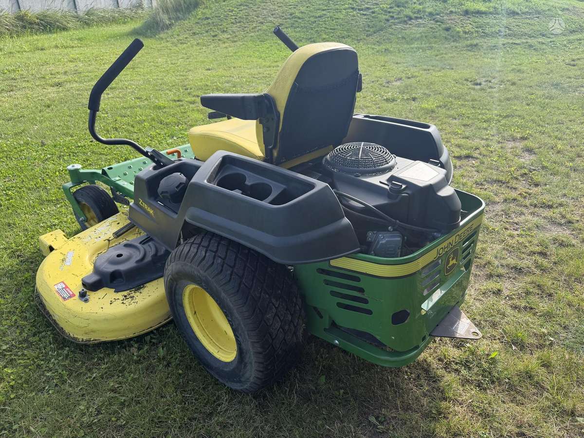 John Deere Z535m, sodo traktoriai