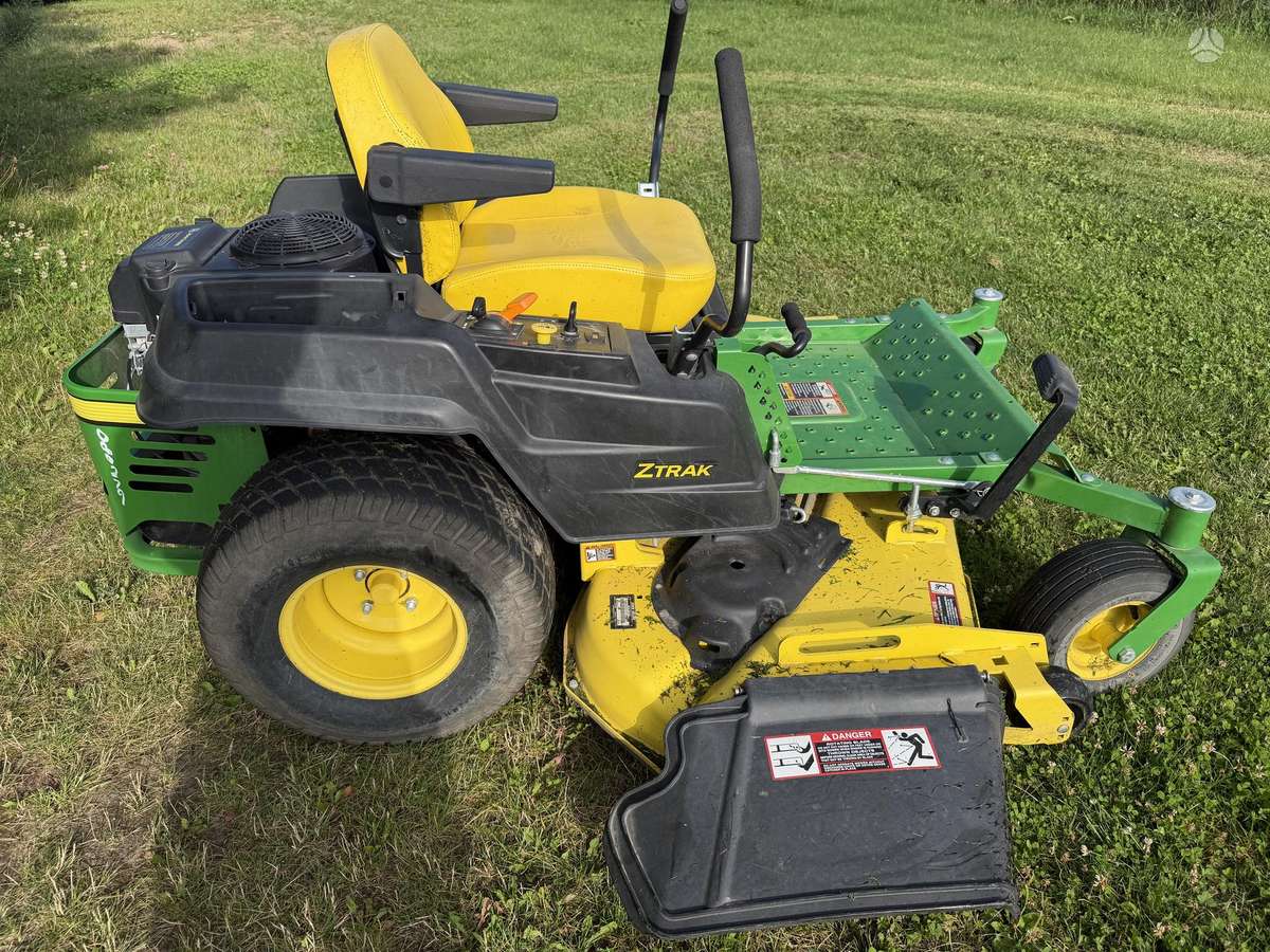 John Deere Z535m, sodo traktoriai