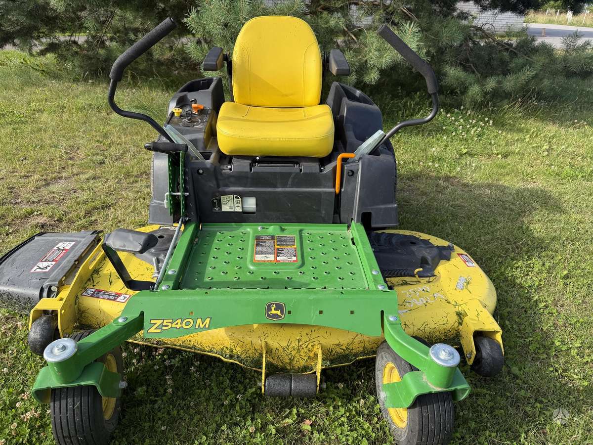 John Deere Z535m, garden tractors