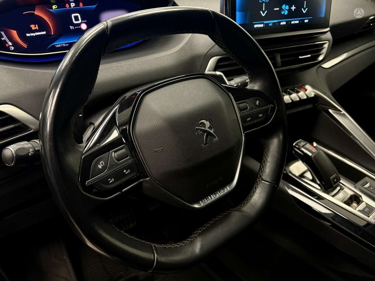 Peugeot 3008 - 12