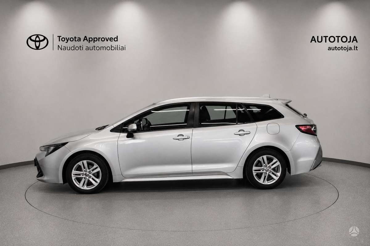 Toyota Corolla, 1.2 l., Универсал