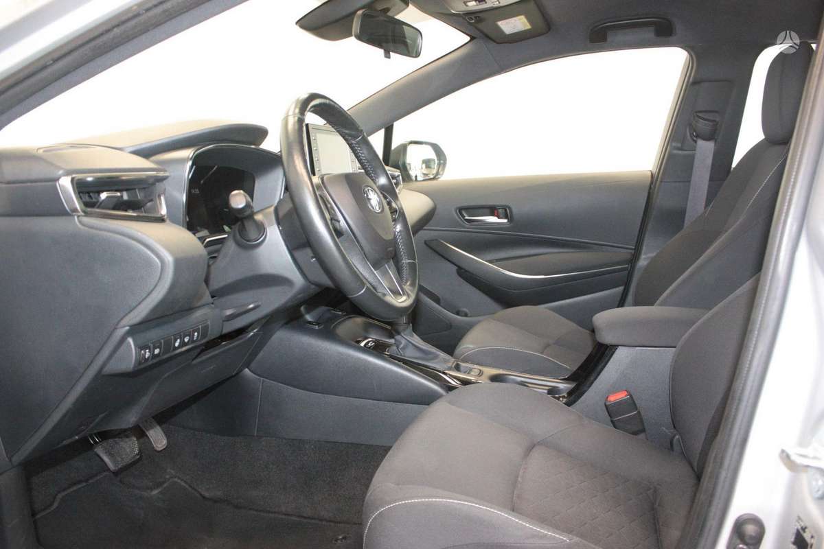 Toyota Corolla, 1.2 l., Универсал