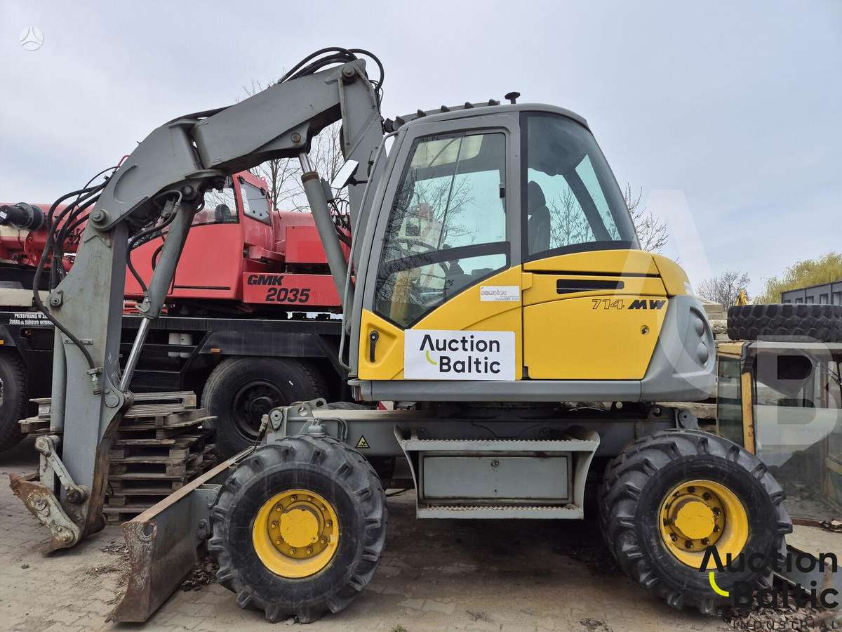 Mecalac 714 MW, экскаваторы