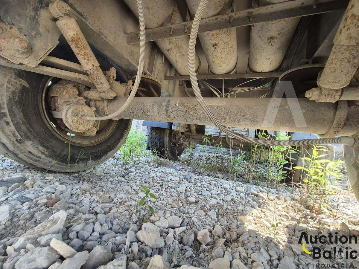 Scania T 124, other