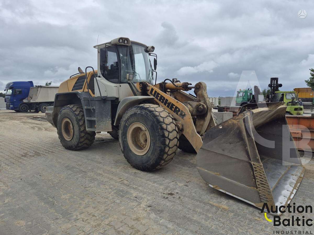 Liebherr L 556, фронтальные погрузчики