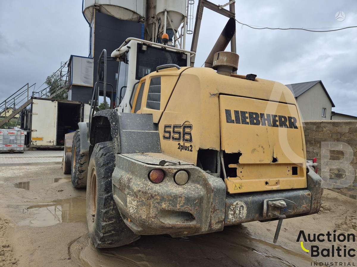 Liebherr L 556, frontal loader