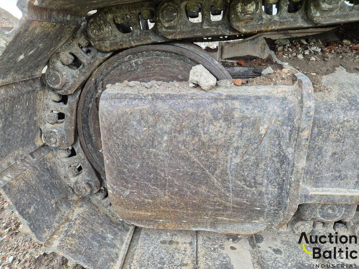 Caterpillar 324 E, ekskavatoriai