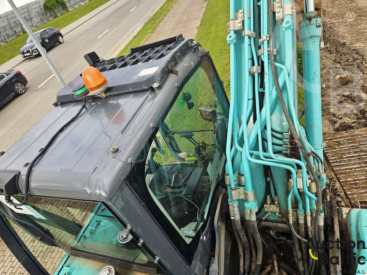 Kobelco SK 210 LC-10, экскаваторы