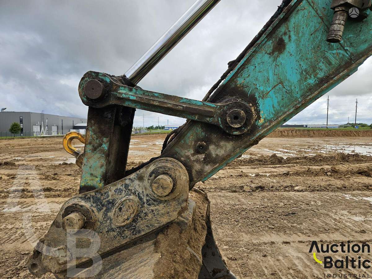 Kobelco SK 210 LC-10, экскаваторы