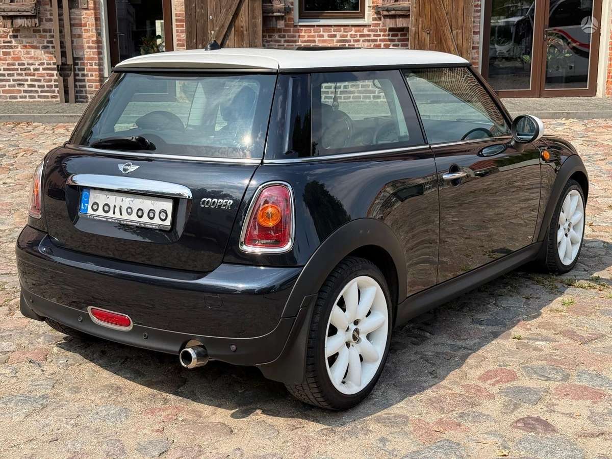 Mini Cooper, 1.6 l., coupe